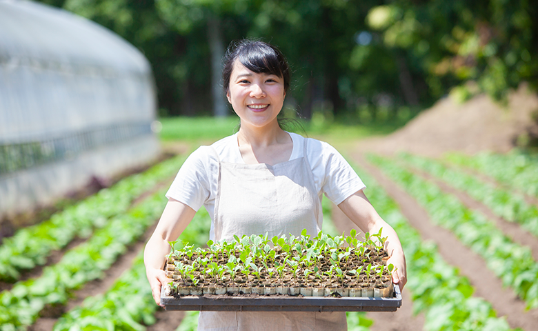 副業農家の始め方…販売方法は？どのくらいの収入になる？