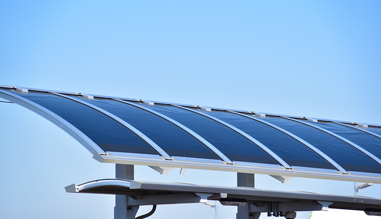【万博内のペロブスカイト太陽電池】